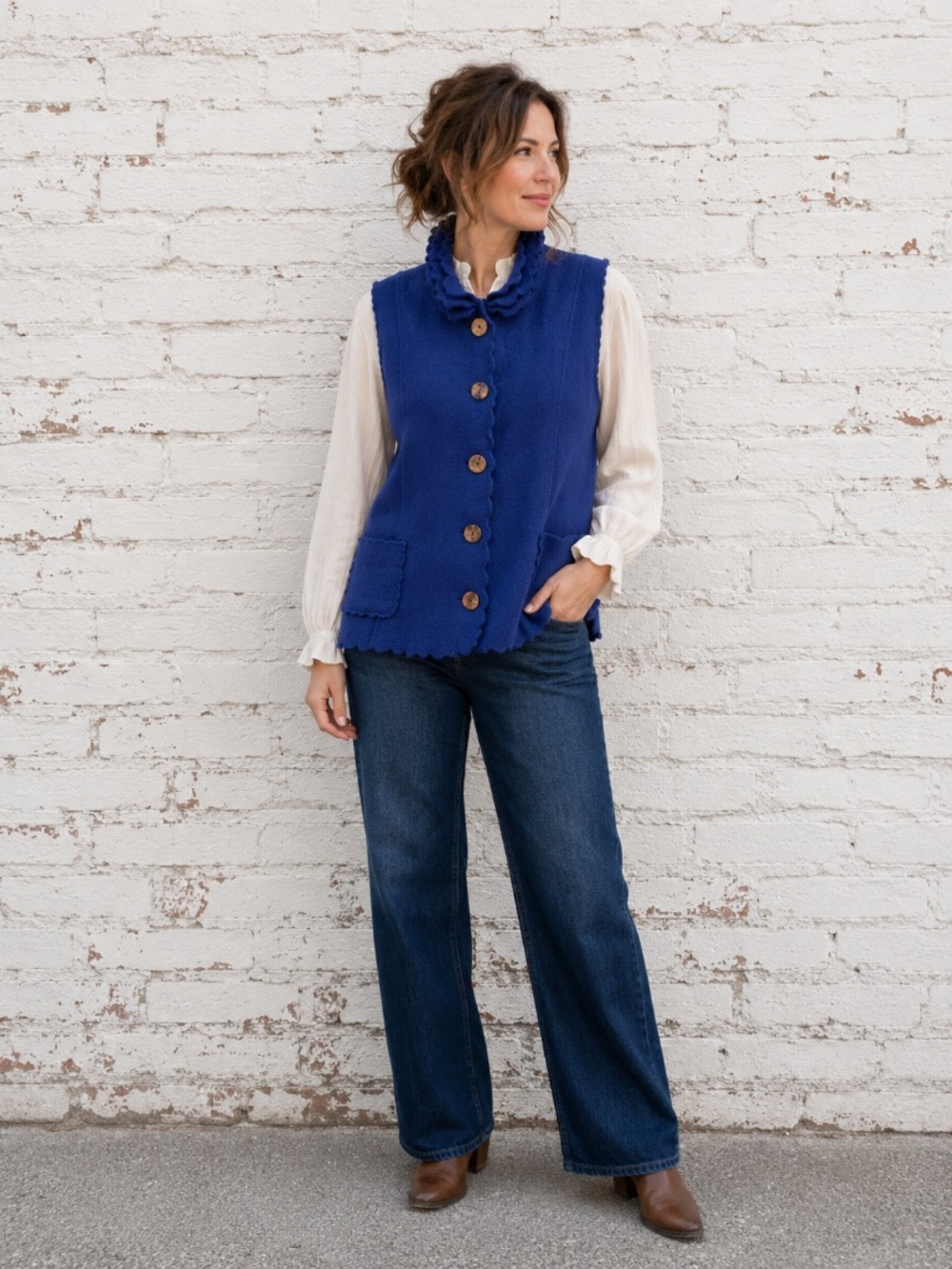 VENARIO 100% Wool Blue Boho Scalloped Button Front Vest Whimsical XL